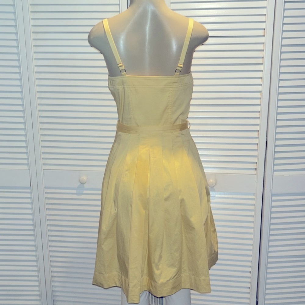 Anthropologie Gal Meets Glam
Francesca Marigold Fit and Flare size 0 - Picture 6 of 9